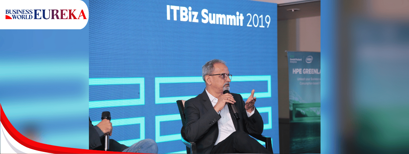 Unmesh Deshpande speaking at ITBiz Summit 2019, sharing insights on enterprise tech and digital transformation